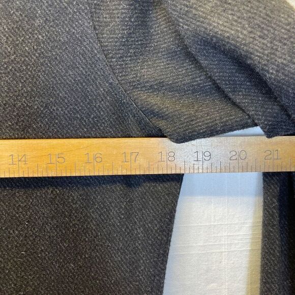 Faherty Legend Sweater Knit Point Collar Long Sleeve Button Front Shirttail Maxi - Picture 7 of 9